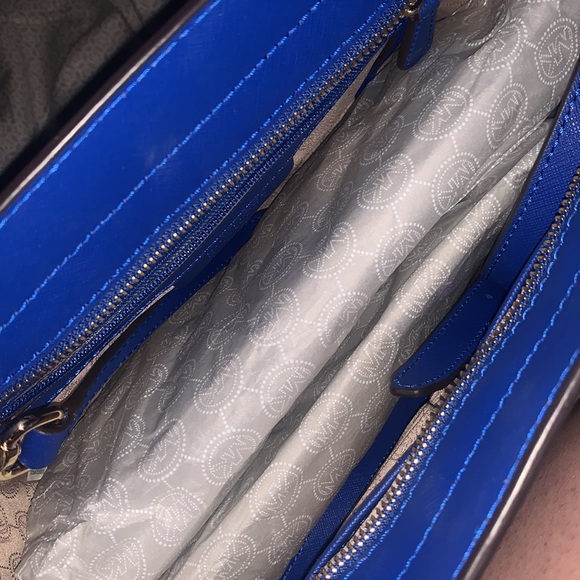 MICHAEL KORS SELMA HANDBAG - Picture 4 of 6